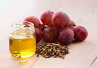 Benefits of Applying Grape Seed Oil to Hair